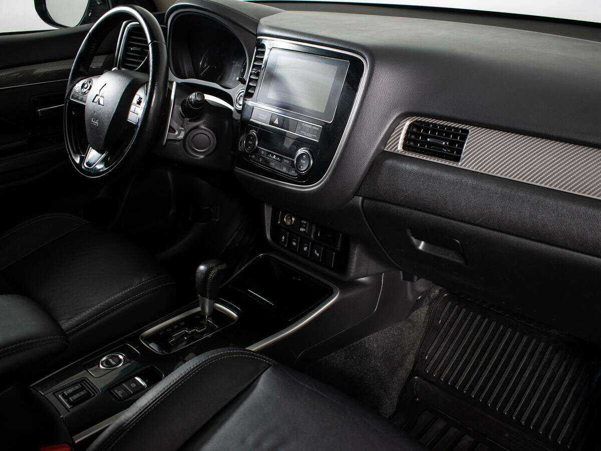 Продажа Б/У Митсубиши Оутлэндер. Фото: #5