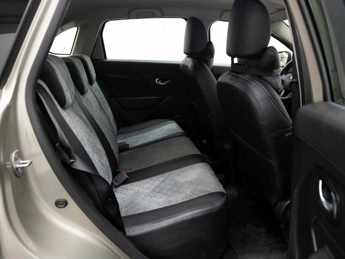 Продажа Б/У Лада (ВАЗ) ИКСРЭЙ. Фото: #9