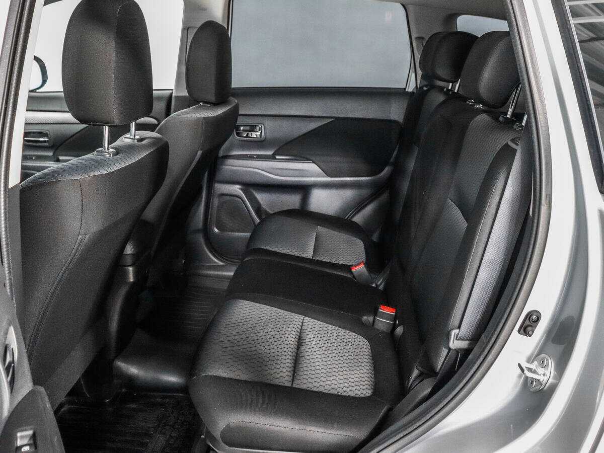 Продажа Б/У Митсубиши Оутлэндер. Фото: #9