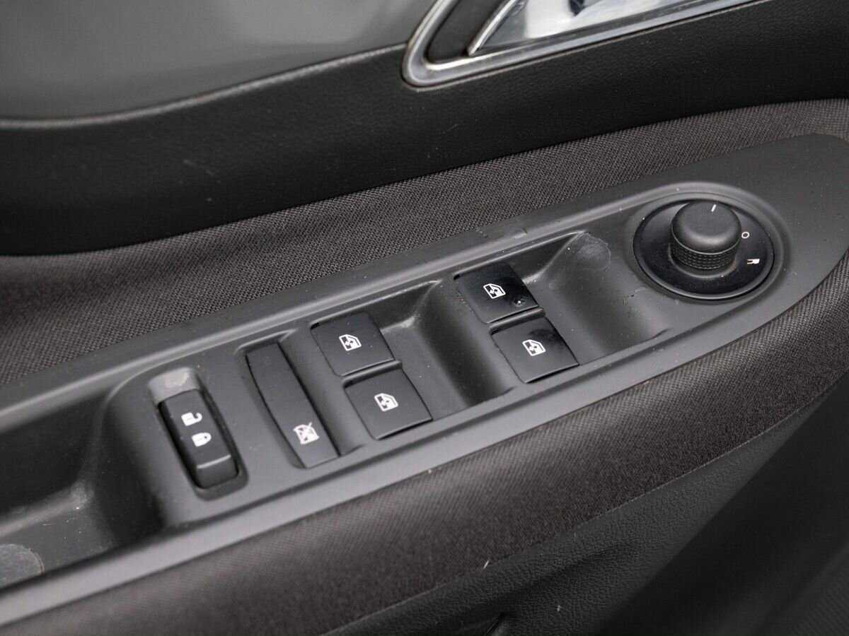 Продажа Б/У Опель Мокка. Фото: #16