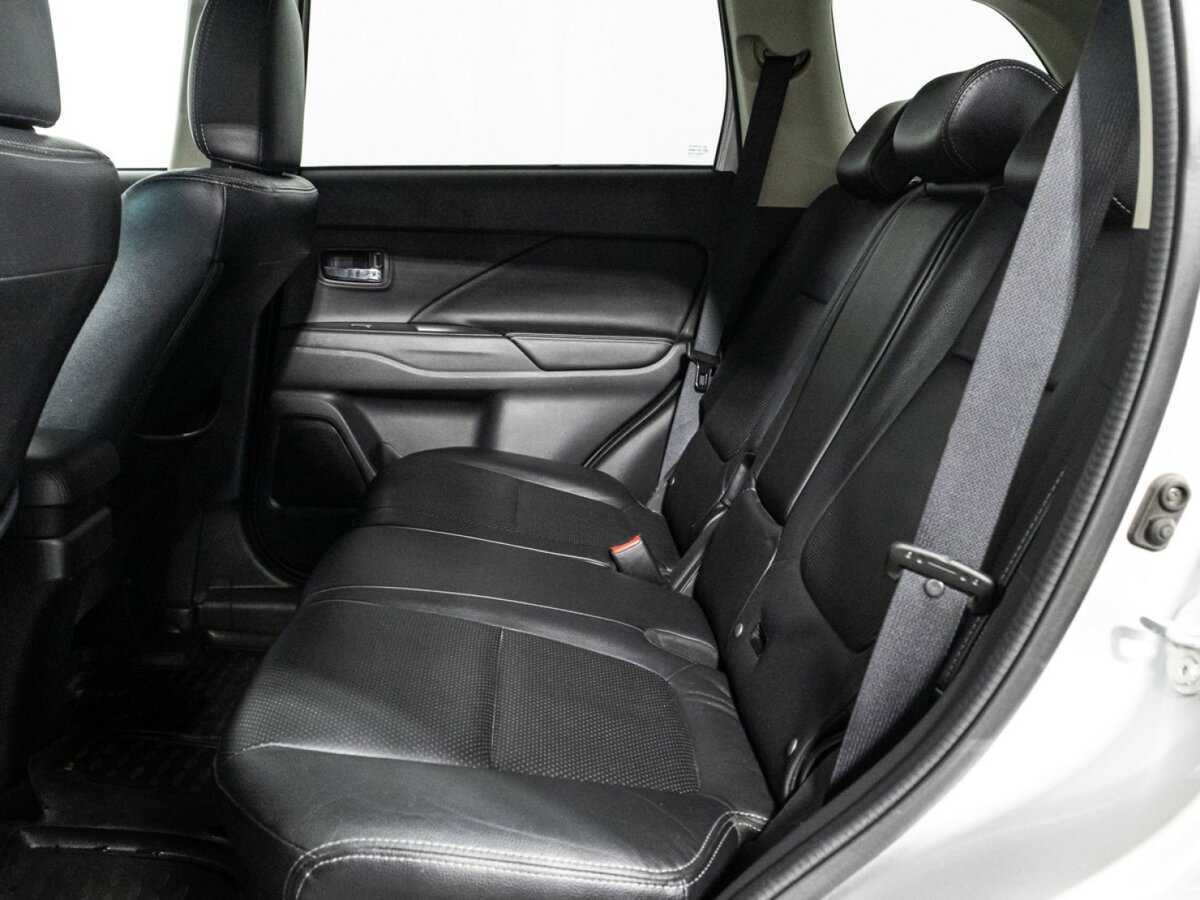 Продажа Б/У Митсубиши Оутлэндер. Фото: #9