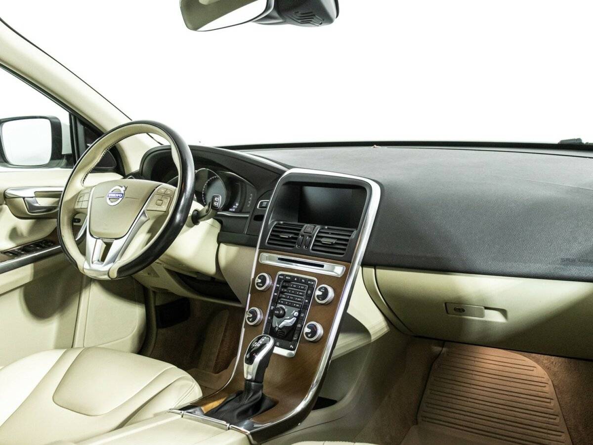 Продажа Б/У Вольво ИксЦ60. Фото: #8