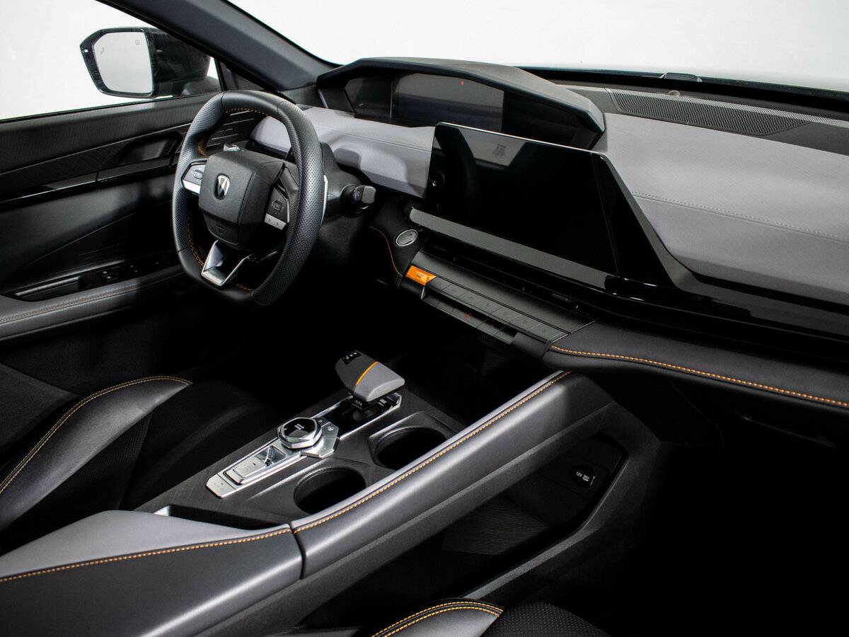 Продажа Б/У Чанган УНИ-В. Фото: #10