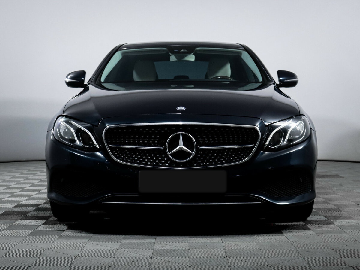 Продажа Б/У Мерседес-Бенц Е-Класс. Фото: #1