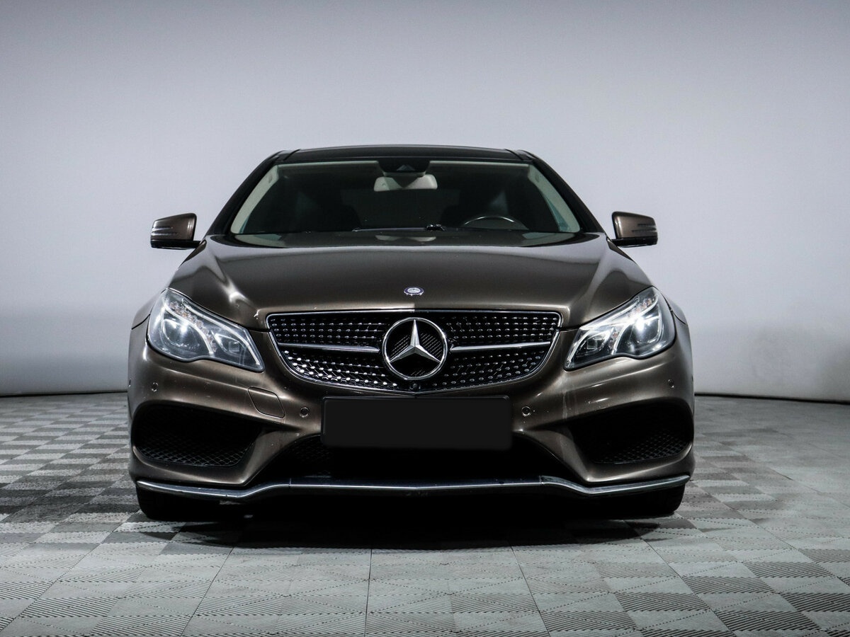 Продажа Б/У Мерседес-Бенц Е-Класс. Фото: #1