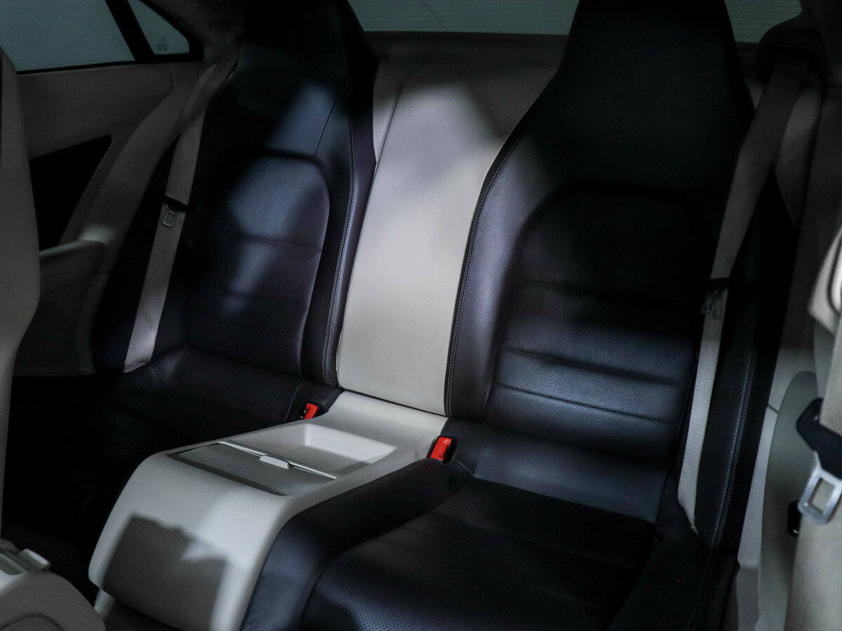 Продажа Б/У Мерседес-Бенц Е-Класс. Фото: #9