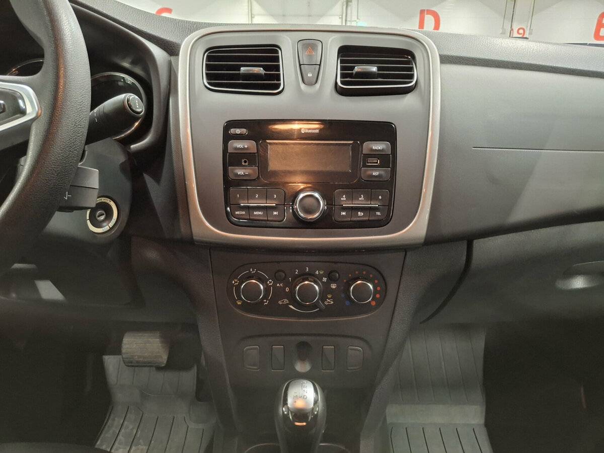 Продажа Б/У Рено Логан. Фото: #14