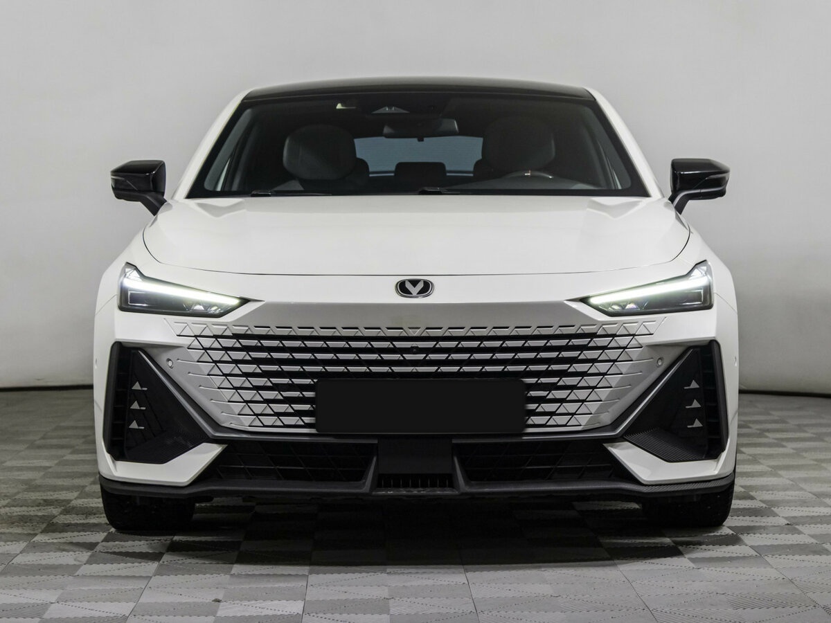 Продажа Б/У Чанган УНИ-В. Фото: #1