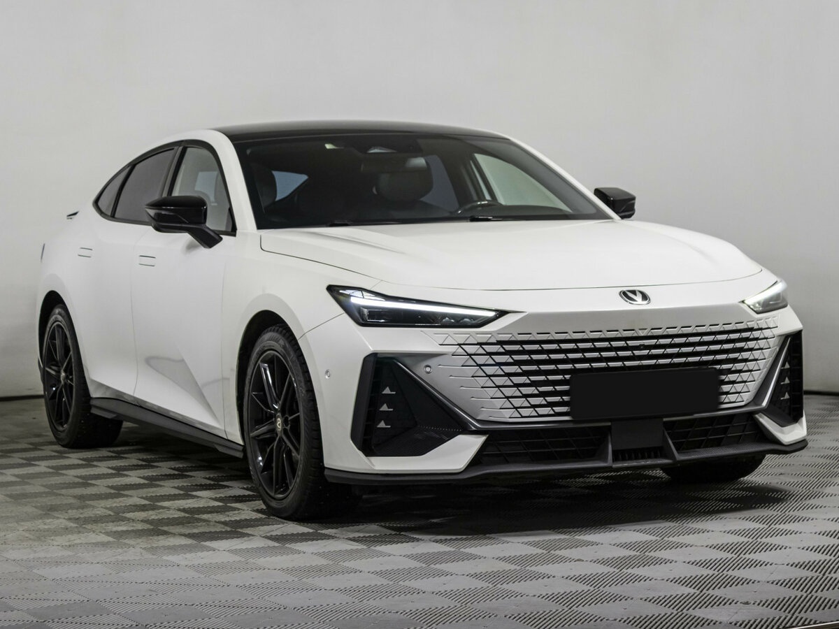 Продажа Б/У Чанган УНИ-В. Фото: #2