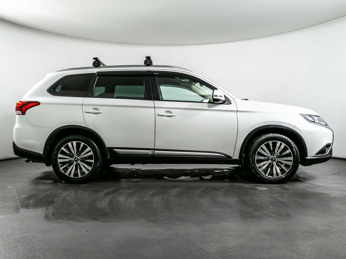 Продажа Б/У Митсубиши Оутлэндер. Фото: #3