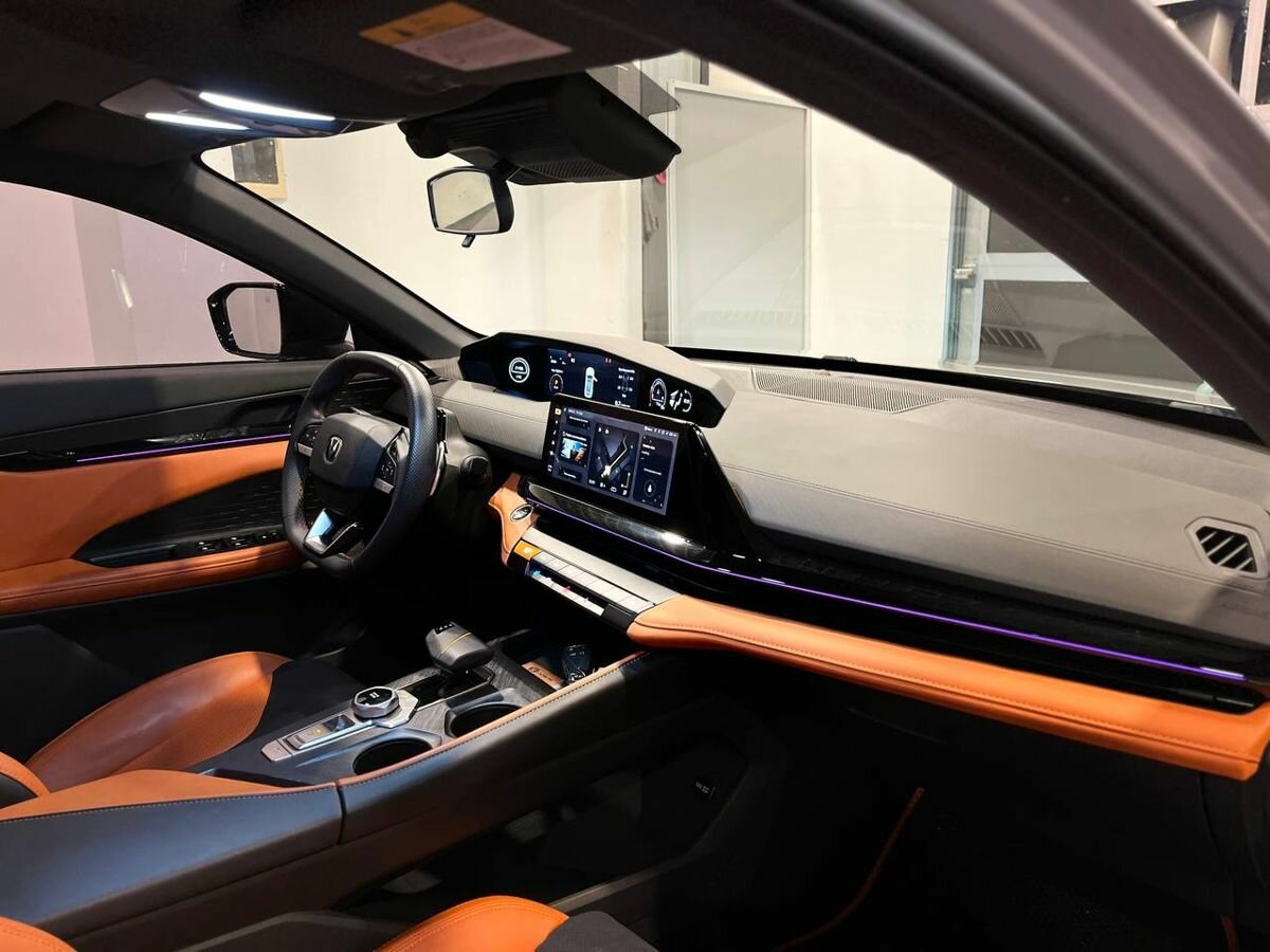 Продажа Б/У Чанган УНИ-В. Фото: #10