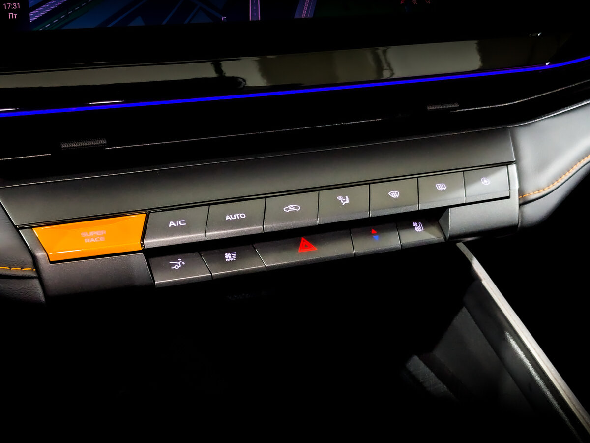 Продажа Б/У Чанган УНИ-В. Фото: #27